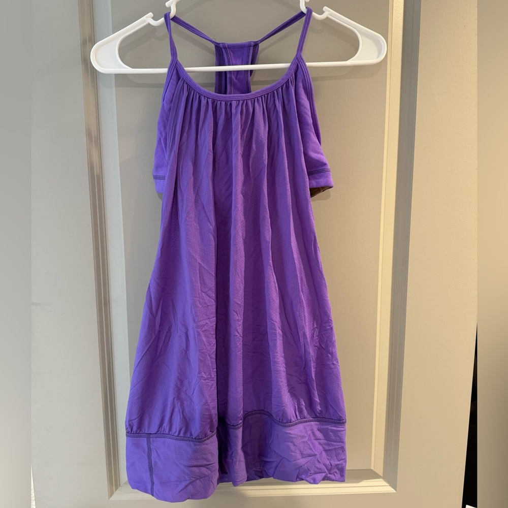 Lululemon yoga top